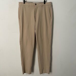 • Lululemon | Commission Pant Slim